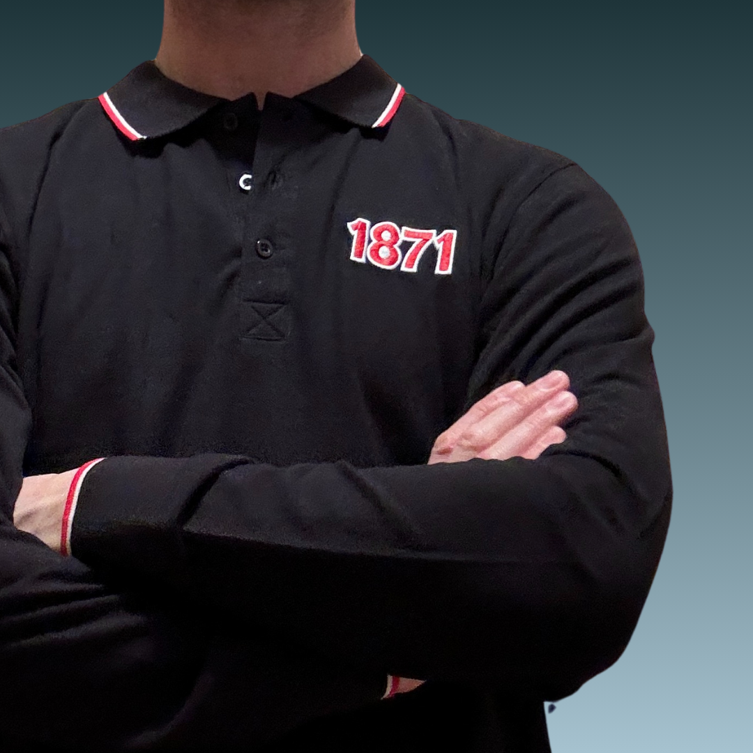 Schwarzes Polo langarm 1871 mit Stickerei