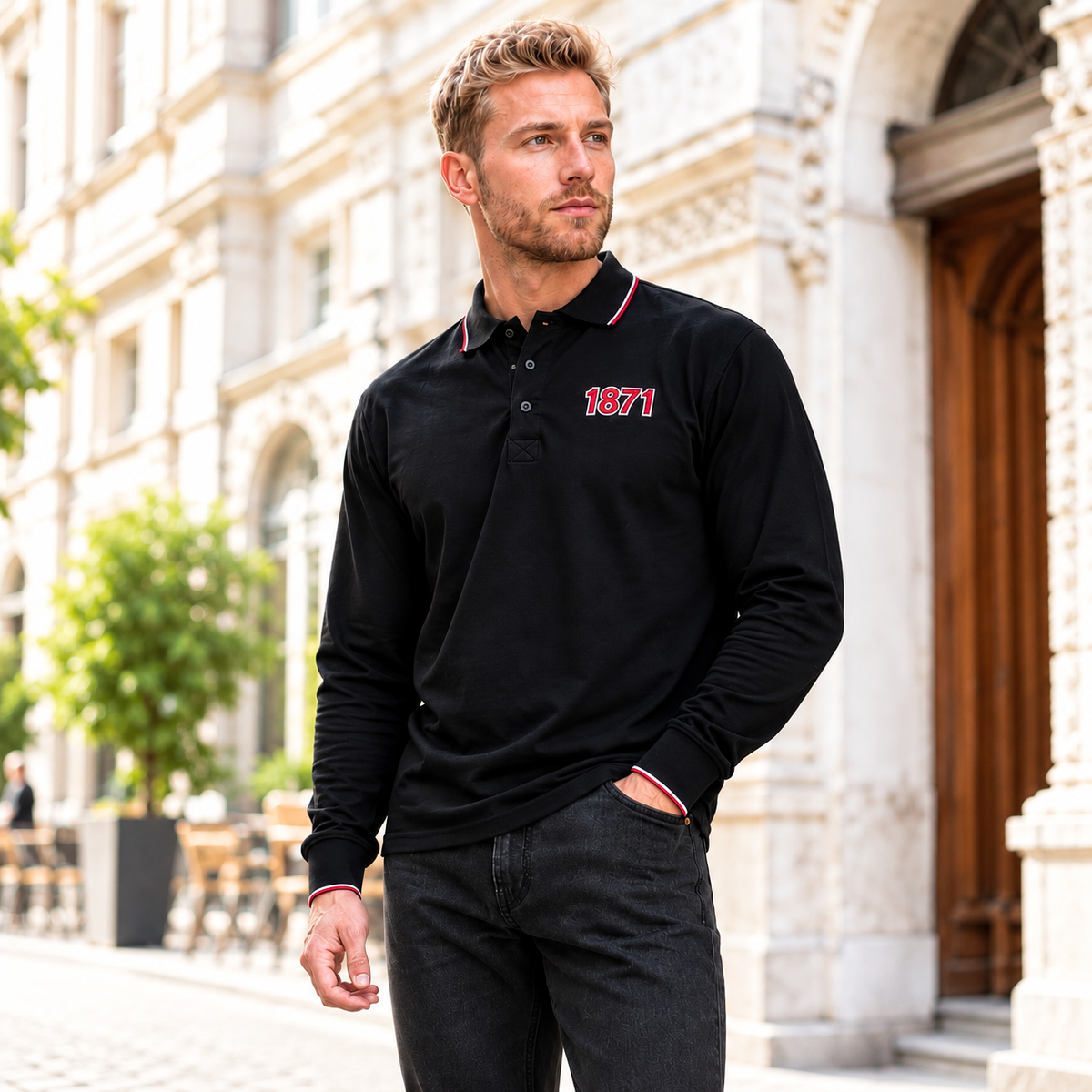 Schwarzes Polo langarm 1871 mit Stickerei