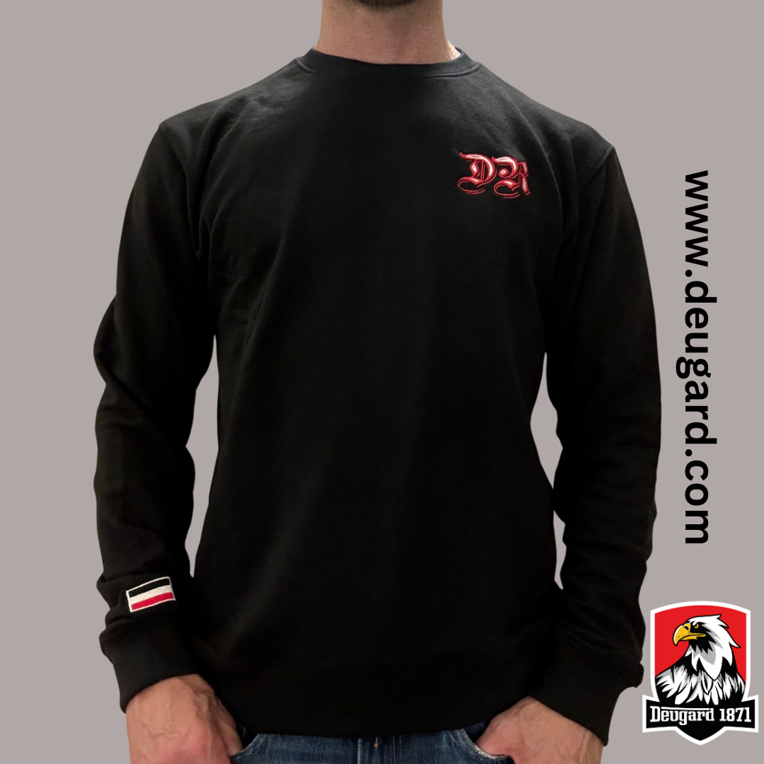 Kauf das schwarze DR Sweatshirt und erhalte das weiße DR Polo gratis